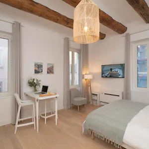 Design Suites - Vieux Port Marseille